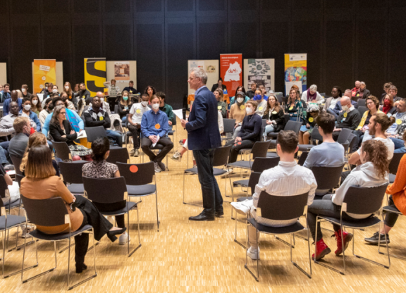 Bild von Teilnehmenden der letzten Konferenz